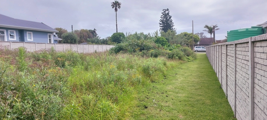 0 Bedroom Property for Sale in Sunrise On Sea Eastern Cape